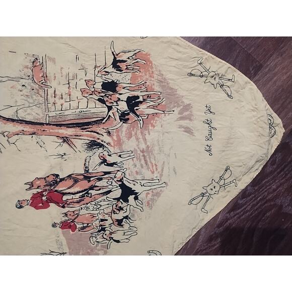Vintage Equestrian Fox Hunting Dogs Hounds Yellow English Scarf 29 x 30 square - Picture 4 of 15